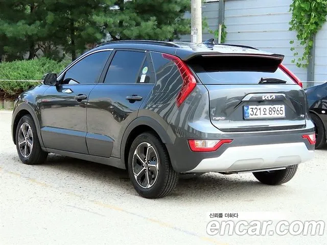Kia Niro The All New Niro Trendy — Фото автомобиля 3