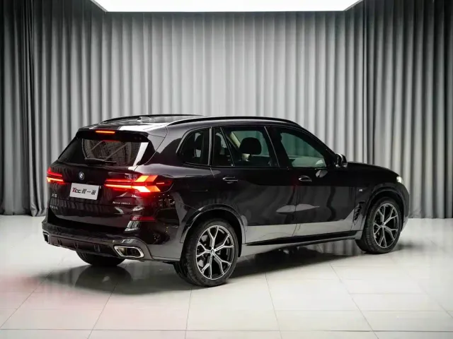 BMW X5 — Фото автомобиля 6