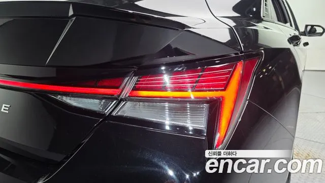 Hyundai AVANTE Новый Avante (CN7) — Фото автомобиля 23