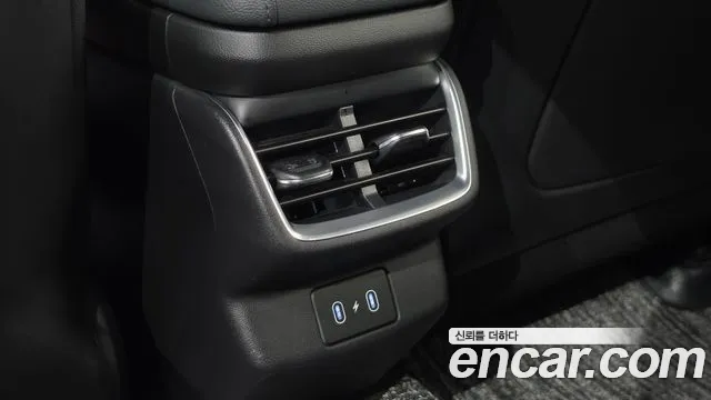 Hyundai Grandeur GN7 — Фото автомобиля 29