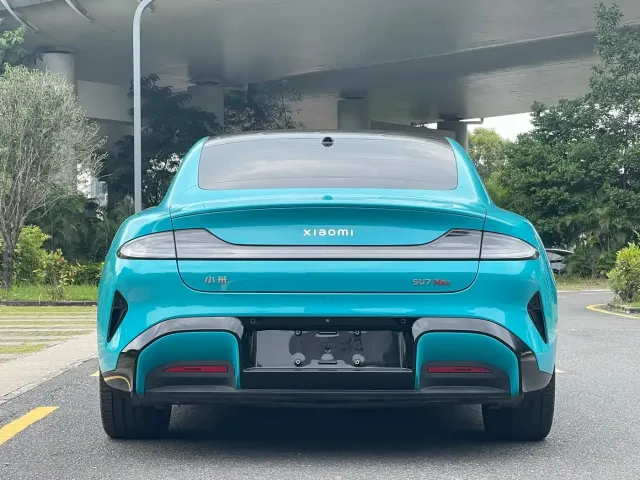 Xiaomi SU7 — Фото автомобиля 6