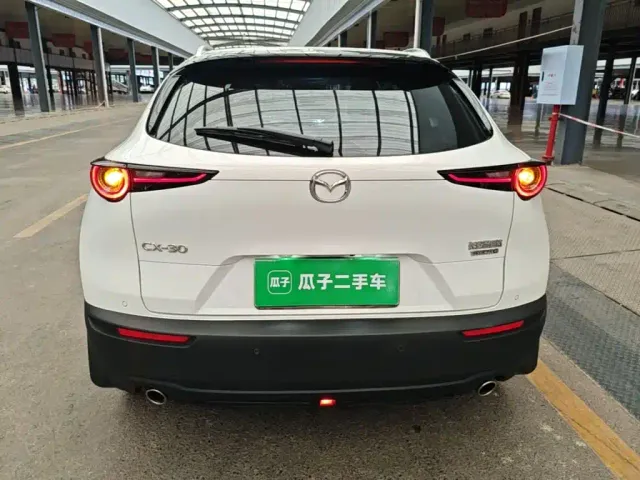 Mazda CX-30 — Фото автомобиля 5