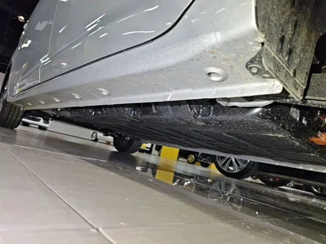Wuling Zhiguang NEV — Фото автомобиля 21