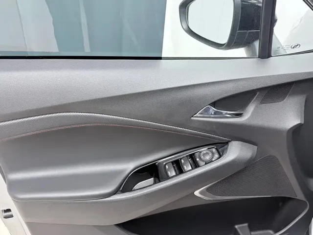 Chevrolet Orlando — Фото автомобиля 9