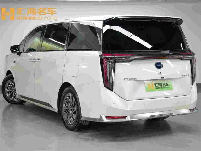 GAC Trumpchi Xiangwang M8 — Фото автомобиля 6