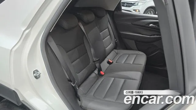 Chevrolet Trailblazer — Фото автомобиля 12