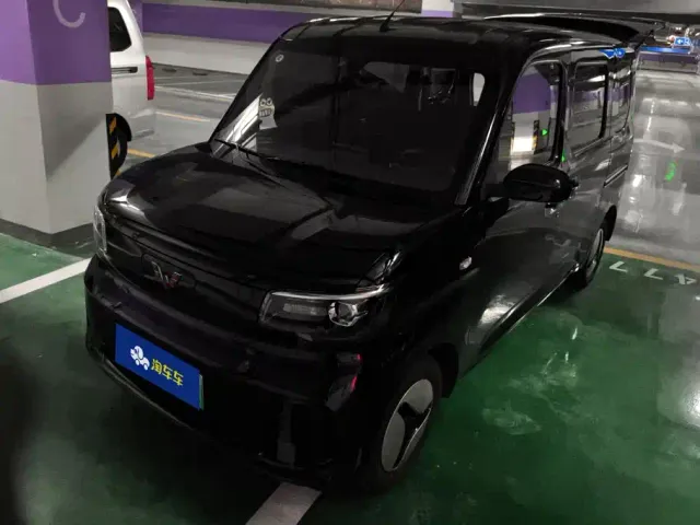 Фотография автомобиля — Wuling Zhiguang NEV