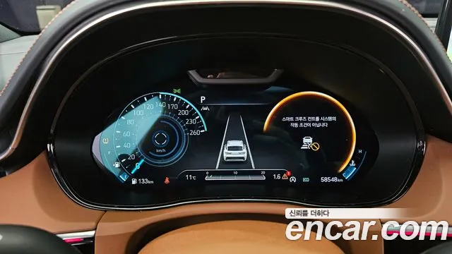 Genesis GV70 2.5T Бензин AWD — Фото автомобиля 8