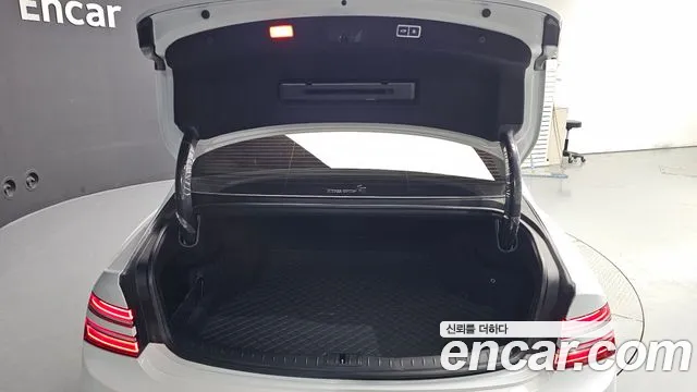 Genesis G80 RG3 — Фото автомобиля 26