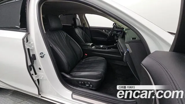 Kia K8 The New K8 2.5 Бензин 2WD — Фото автомобиля 11