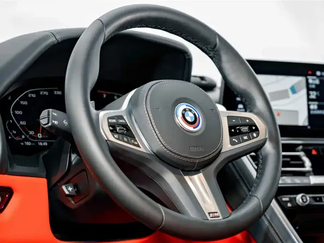 BMW 8 Series — Фото автомобиля 9