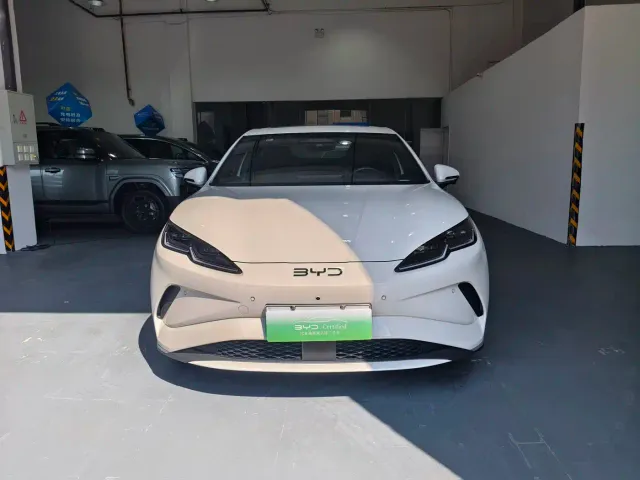 BYD Seal 06 — Фото автомобиля 2