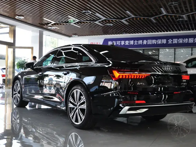 Audi A6L — Фото автомобиля 4