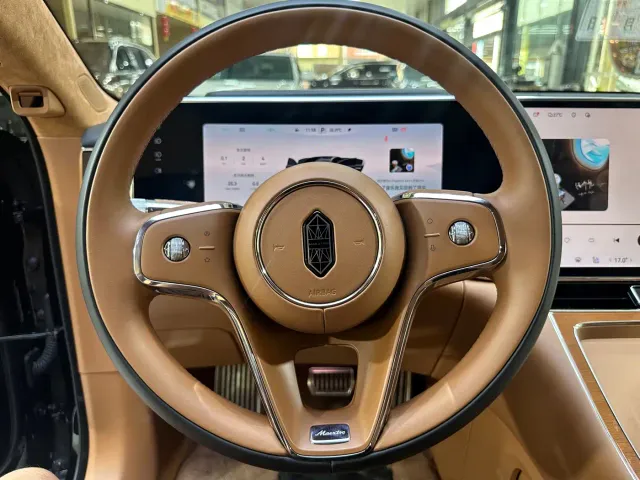 Maextro S800 — Фото автомобиля 15