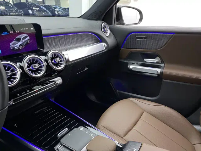 Mercedes-Benz GLB-Class — Фото автомобиля 25
