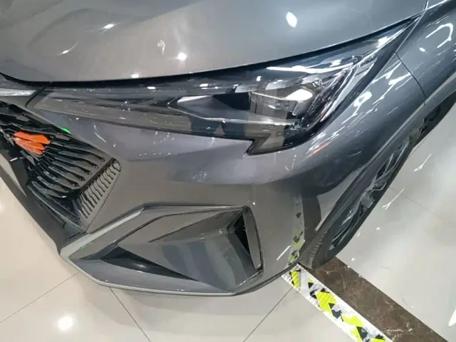 Changan X5 Plus — Фото автомобиля 23