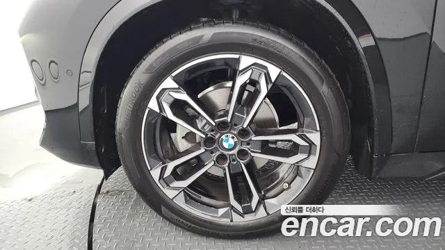 BMW X1 — Фото автомобиля 4