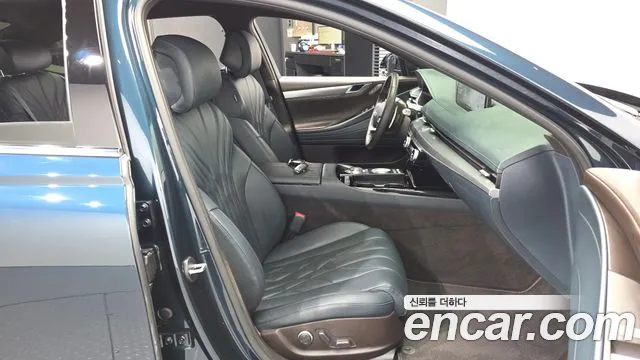 Genesis G80 Бензин 2.5 турбо AWD — Фото автомобиля 4