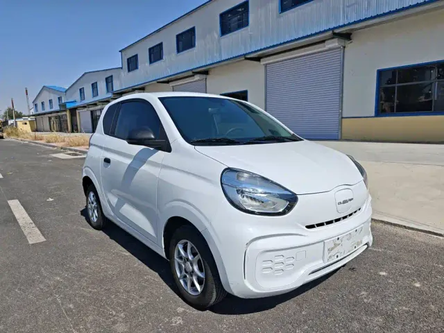 Roewe Clever — Фото автомобиля 3