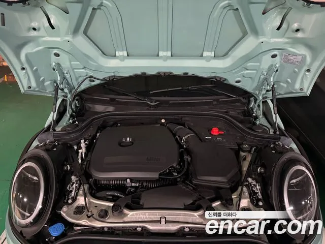 MINI Cooper Convertible 4th Gen — Фото автомобиля 11
