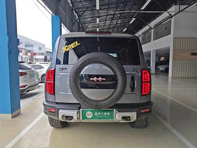 BYD FangChengBao Leopard 5 — Фото автомобиля 5