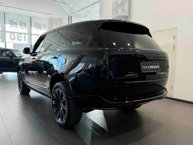 Land Rover Range Rover — Фото автомобиля 21