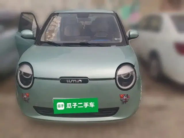 Changan Lumin — Фото автомобиля 2