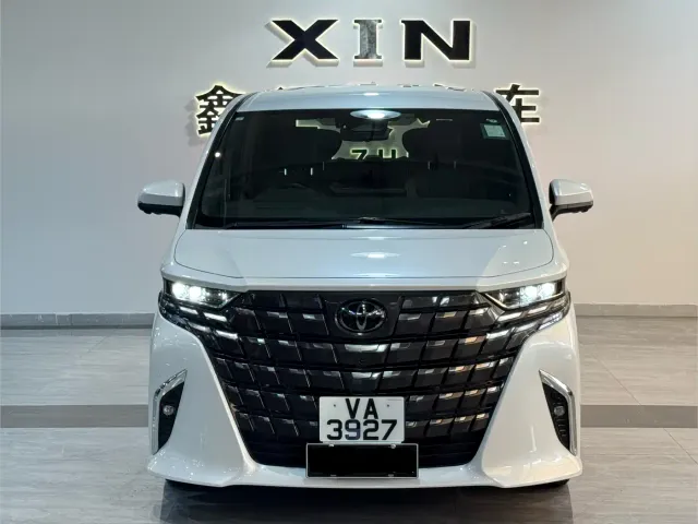 Toyota Alphard — Фото автомобиля 3