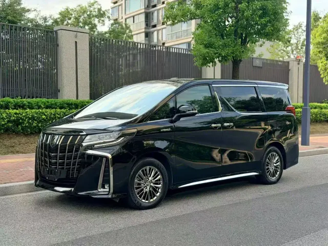 Фотография автомобиля — Toyota Alphard