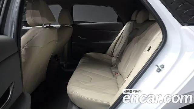 Hyundai Avante — Фото автомобиля 16