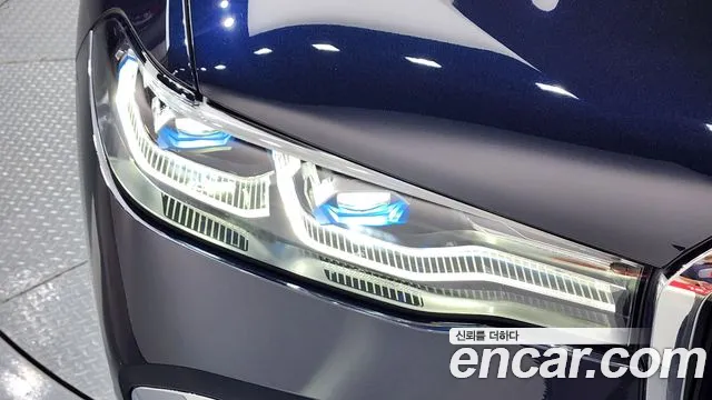 BMW X7 — Фото автомобиля 15