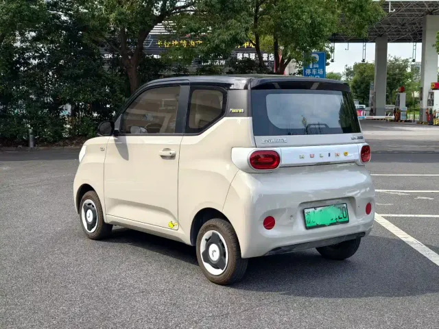 Wuling Hongguang Mini EV — Фото автомобиля 7