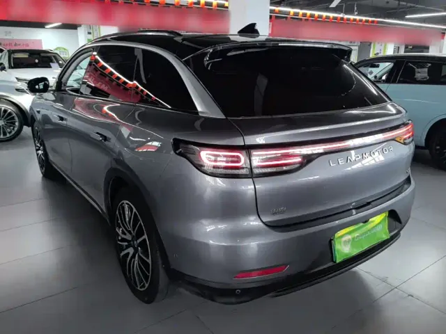 Leapmotor C11 — Фото автомобиля 4
