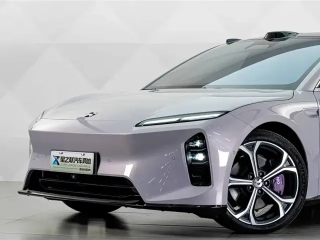 Nio ET5 Touring — Фото автомобиля 3