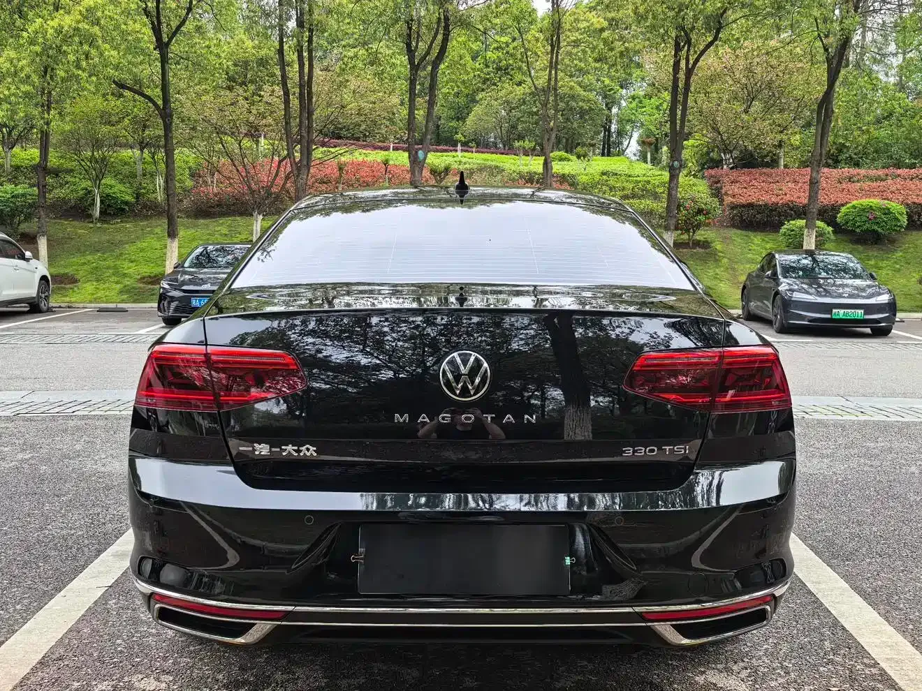 Volkswagen Magotan 2021 330TSI DSG 30th Anniversary Edition — Фото автомобиля 5
