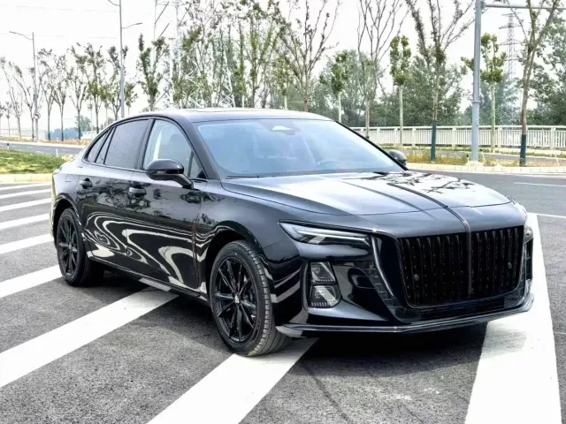Hongqi H5 — Фото автомобиля 3