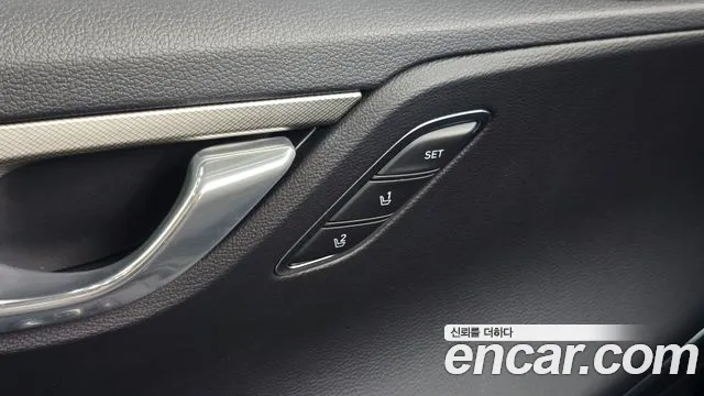 Hyundai Grandeur New — Фото автомобиля 16