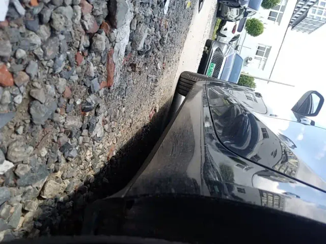 Tesla Model 3 — Фото автомобиля 21