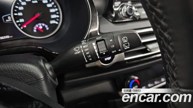 Kia Seltos Seltos Бензин 1.6 турбо 2WD — Фото автомобиля 24