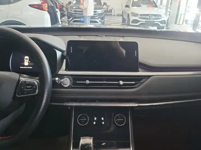 Chery Tiggo 8 — Фото автомобиля 13