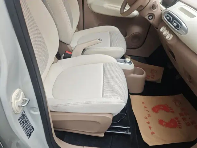 Wuling Hongguang Mini EV — Фото автомобиля 8