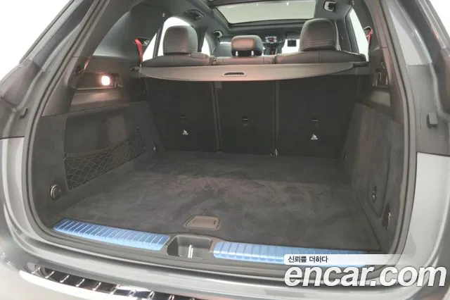 Mercedes-Benz GLE-Class — Фото автомобиля 11