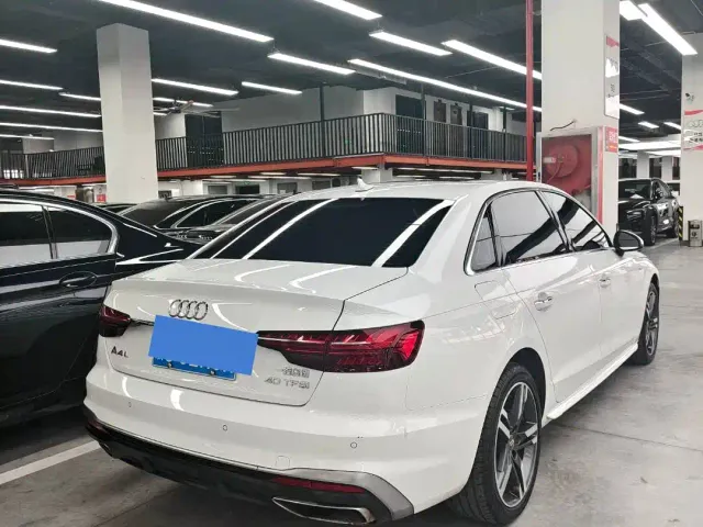 Audi A4L — Фото автомобиля 4