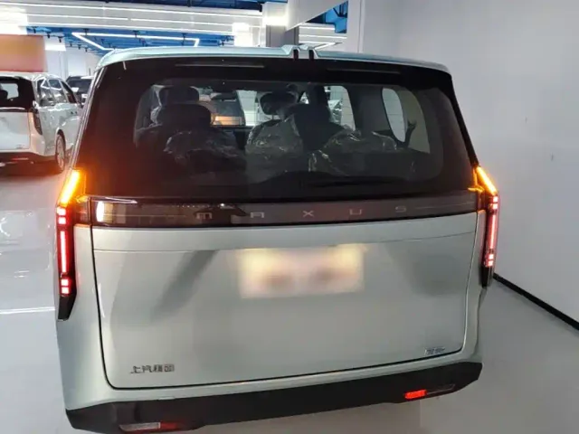 Maxus Dajia 7 — Фото автомобиля 5
