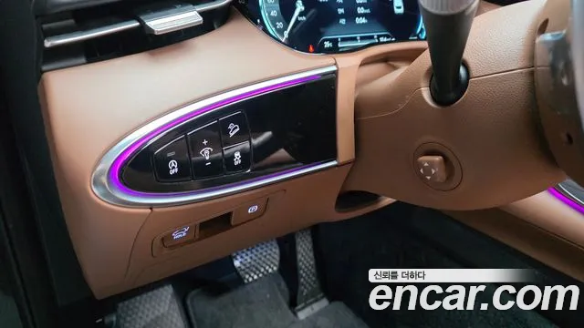Genesis GV70 2.5T Бензин AWD — Фото автомобиля 19