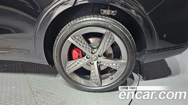 Genesis GV70 3.5T Бензин AWD — Фото автомобиля 17