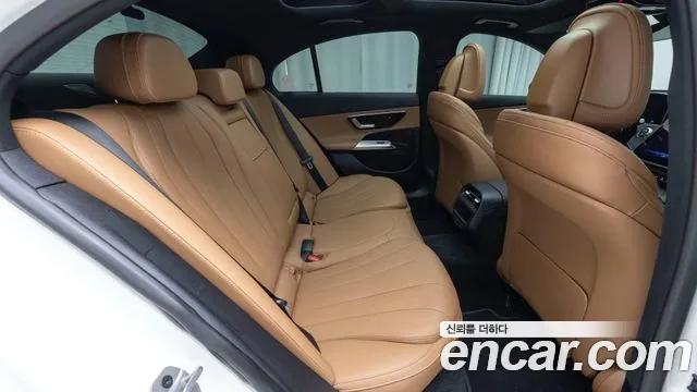 Mercedes-Benz E-Class W214 — Фото автомобиля 10