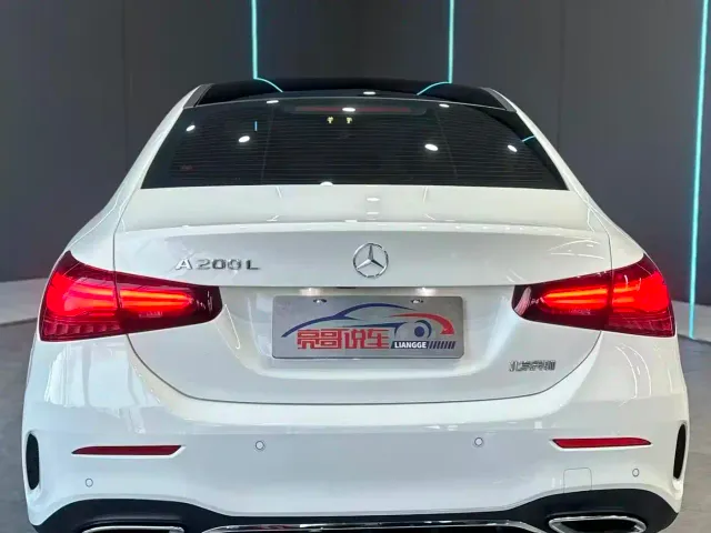 Mercedes-Benz A-Class — Фото автомобиля 7