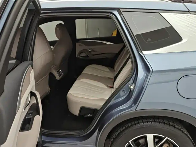 BYD Song Pro — Фото автомобиля 11