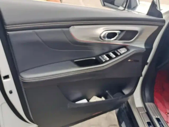 GAC Trumpchi GS8 — Фото автомобиля 7